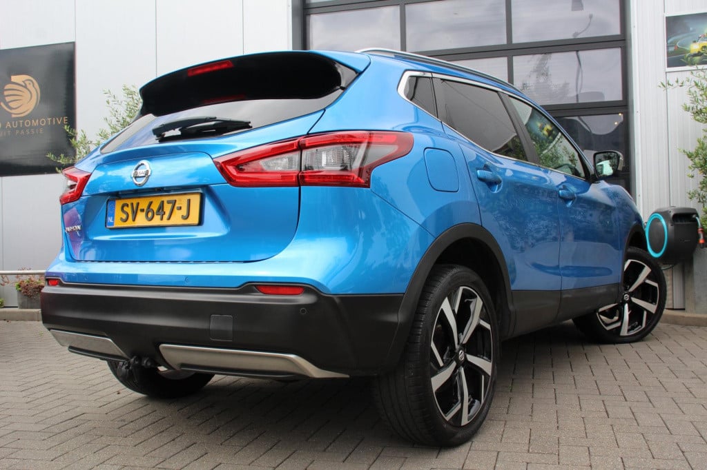 Nissan Qashqai 1.6 tekna + actieprijs €16.595,- t/m 20 augustus!