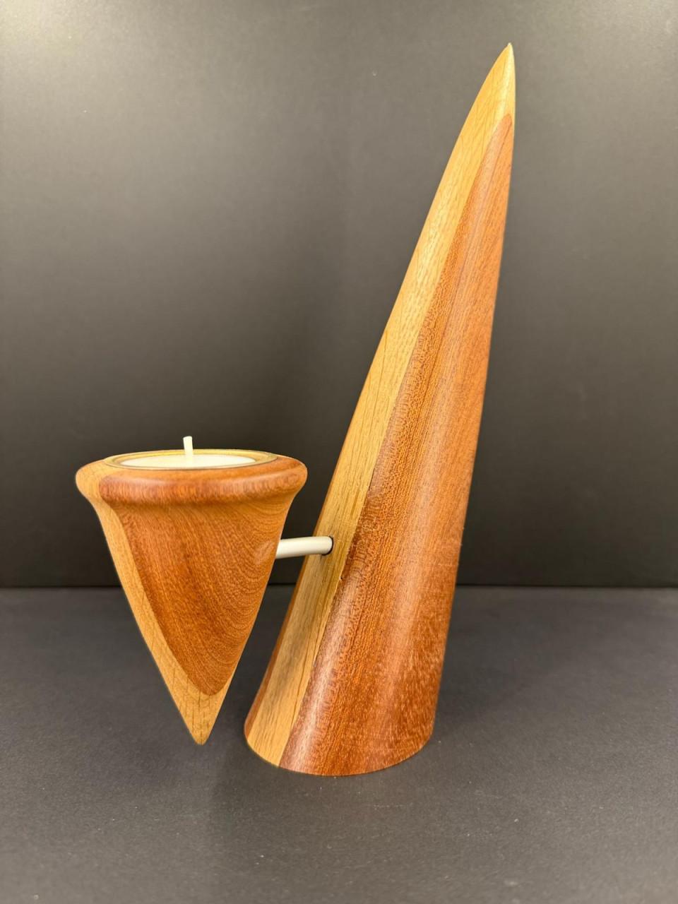 Handgedraaide houten objecten