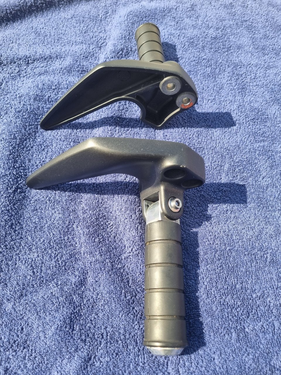 Yamaha voetsteunen