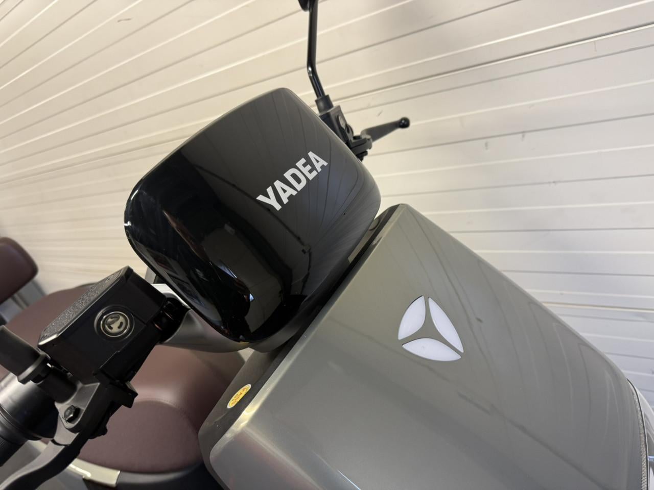 Yadea E10 – Woon/Werk E-Scooter – Voor €1.998,-