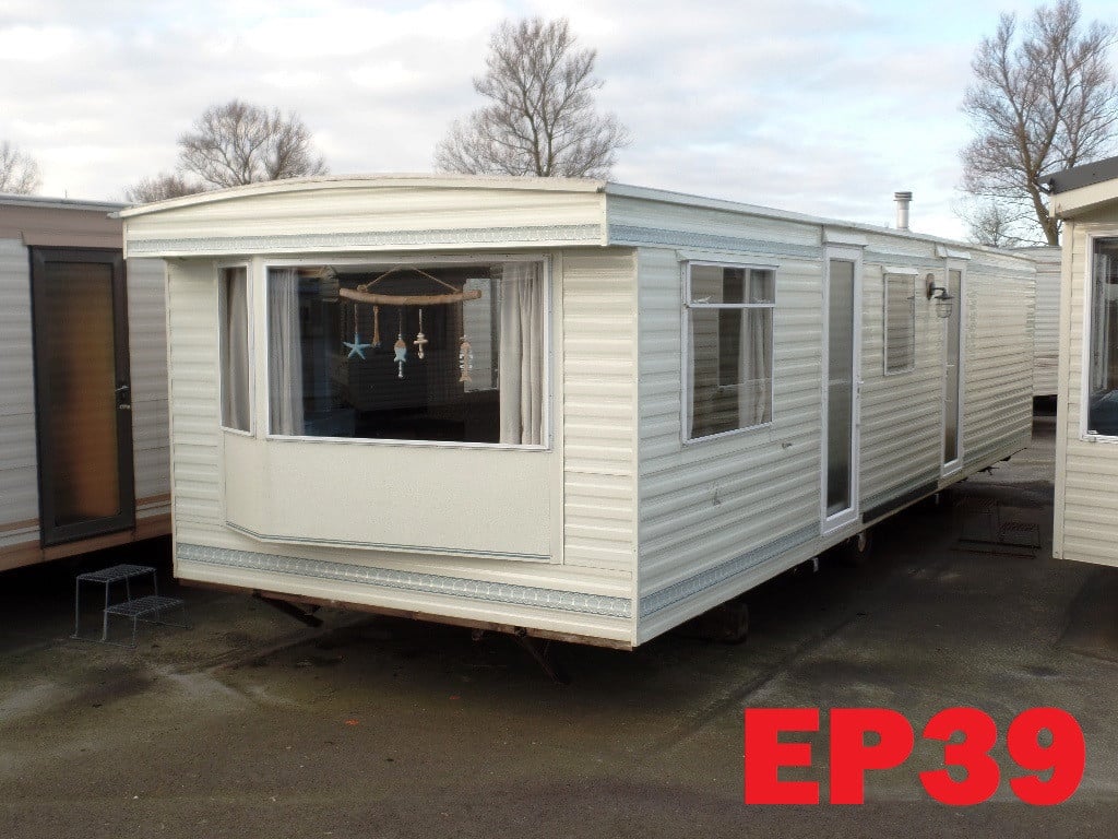 Diverse modellen ATLAS stacaravans met 2 of 3 slaapkamers tot 8 personen