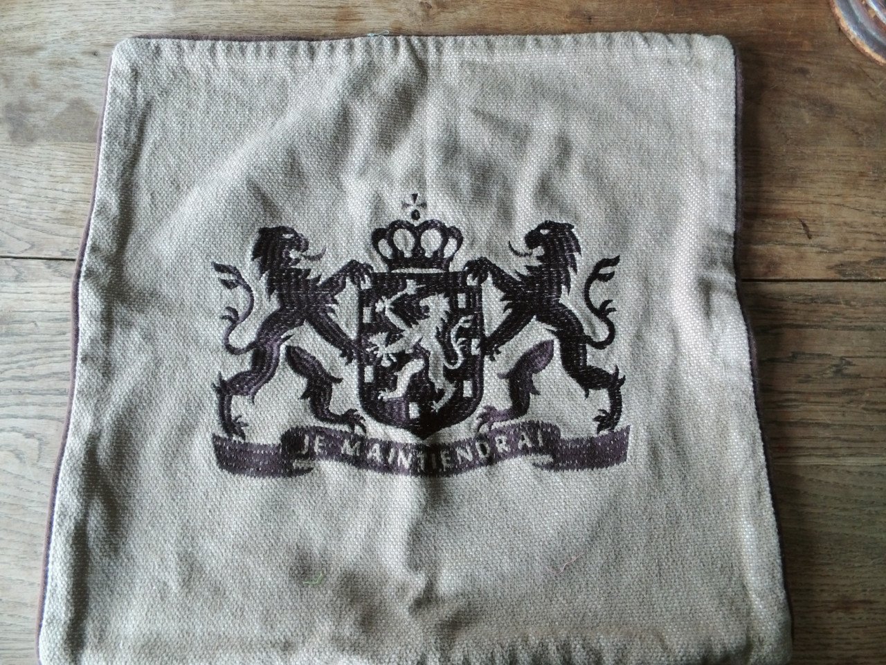 2 Kussenhoesjes.