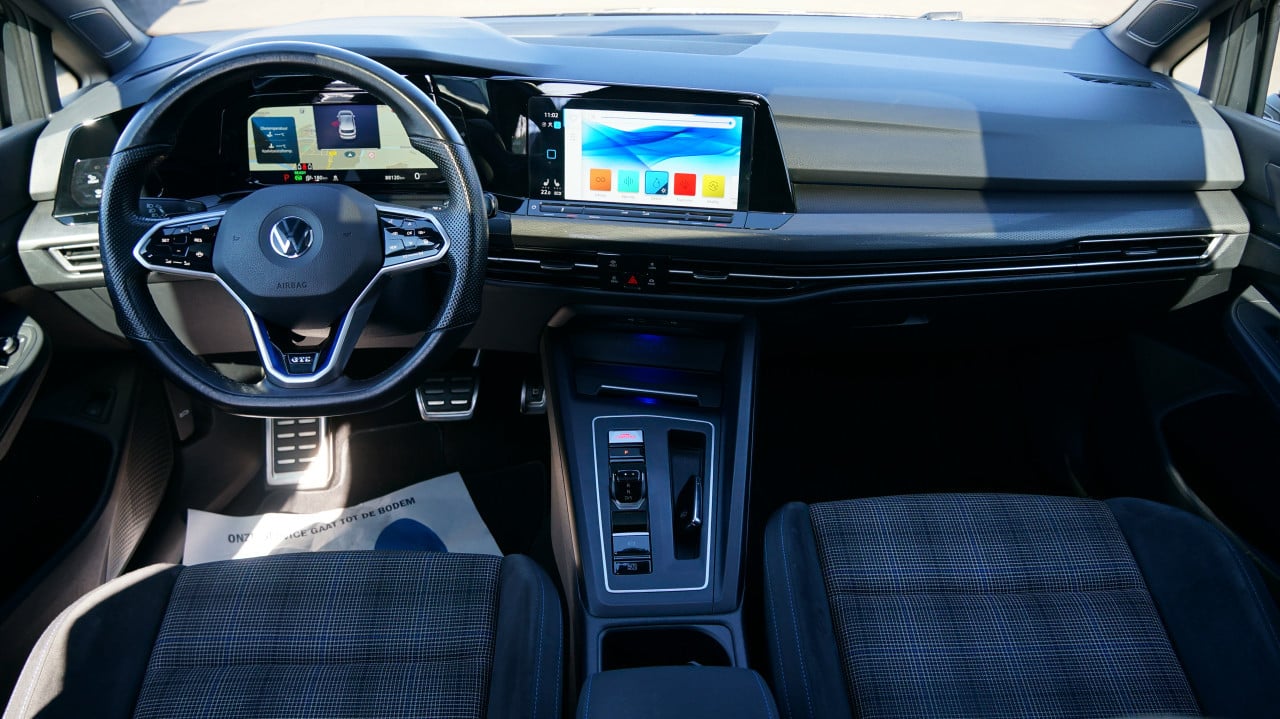 Volkswagen Golf GTE Pano Sfeer Rijklaar