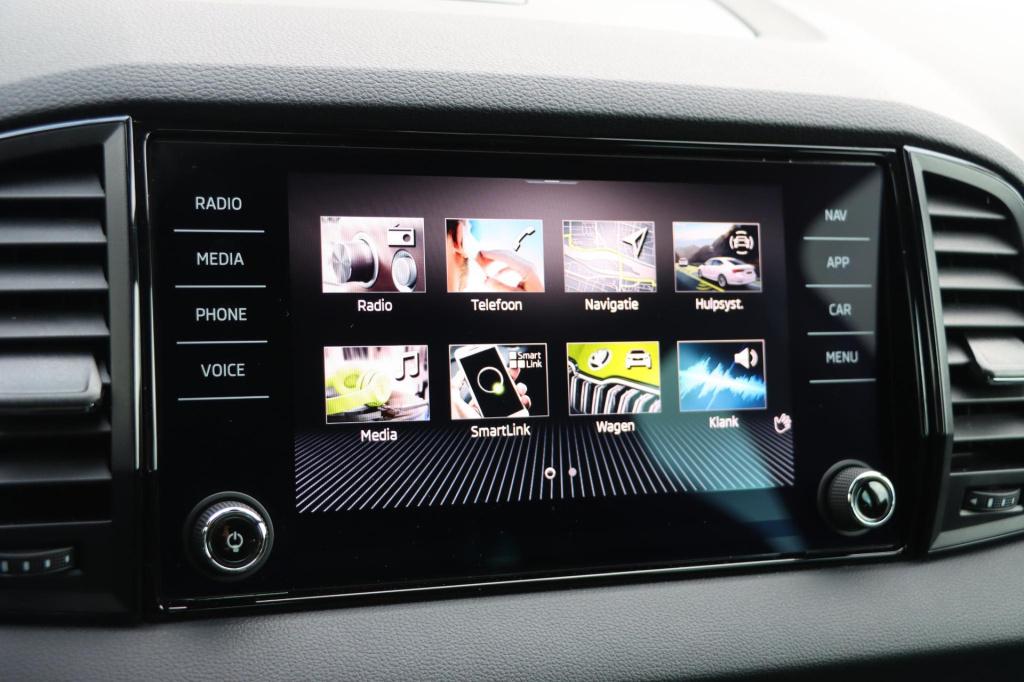 Skoda Karoq 1.5 tsi sportline 150pk dsg7 voor+achterbankverwarming | stuurv