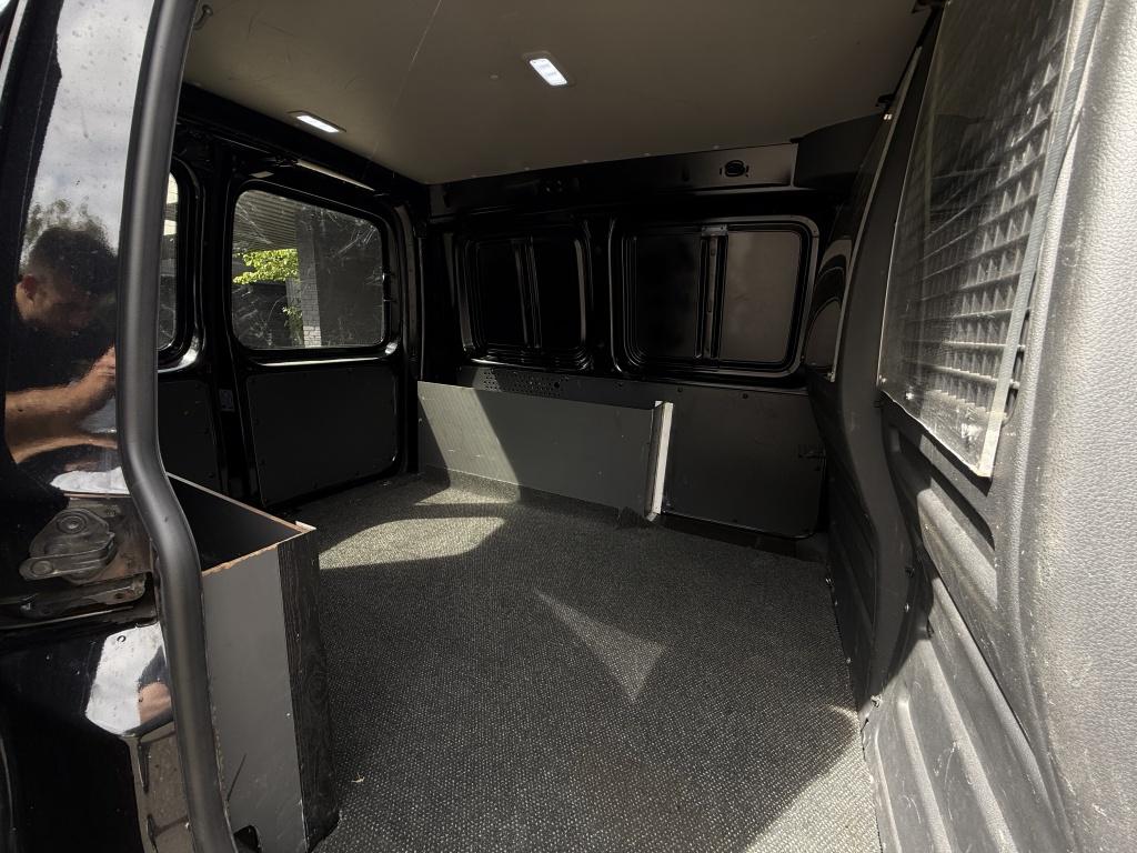 Volkswagen Caddy 2.0 tdi l1h1