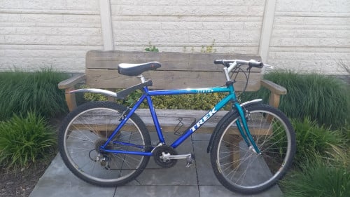 Trek 800