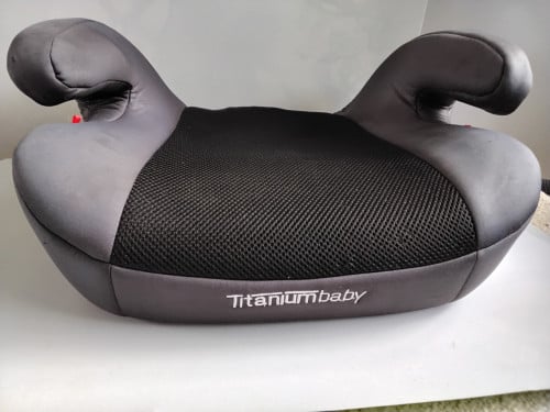 TITANIUM BABY STOELVERKLEINER