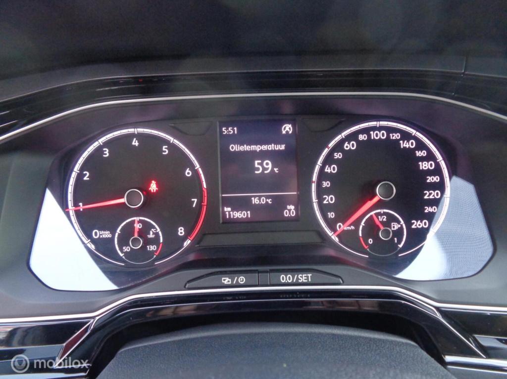 Volkswagen Polo 1.0 tsi r-line 115pk/airco/pdc/carplay/panodak/17'' lm/r-li