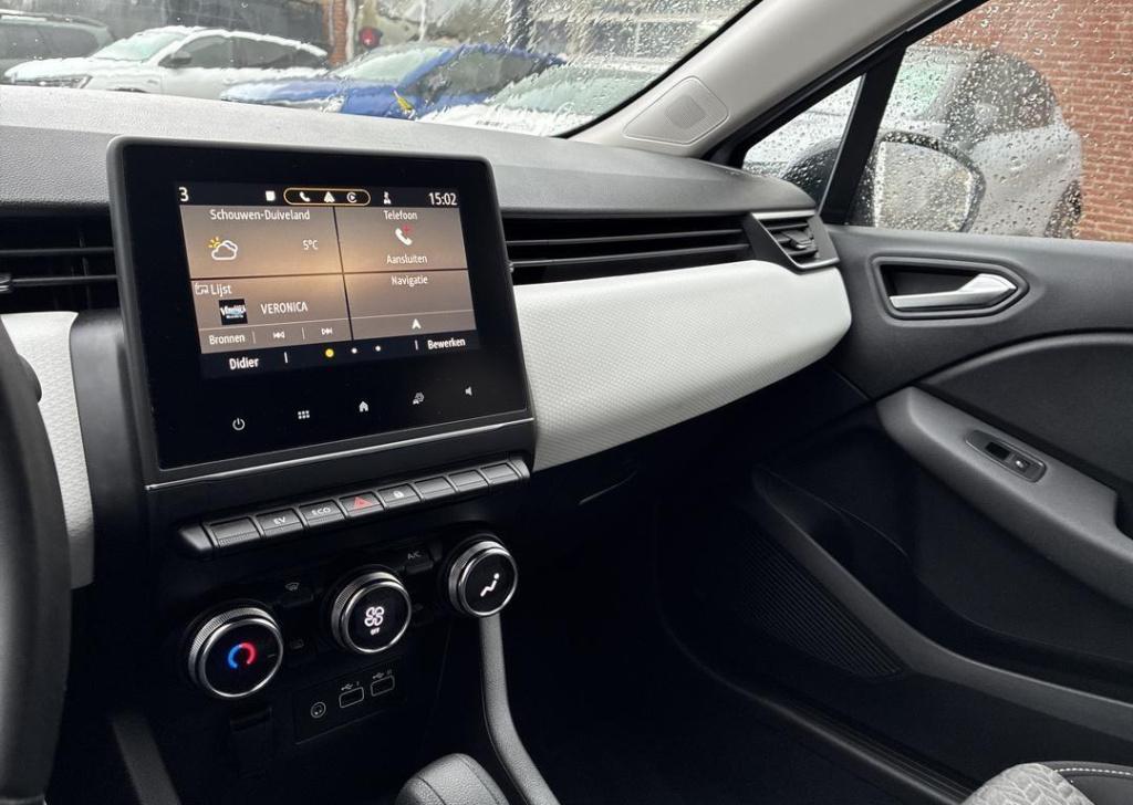 Renault Clio 1.6 e-tech hybrid 145 evolution