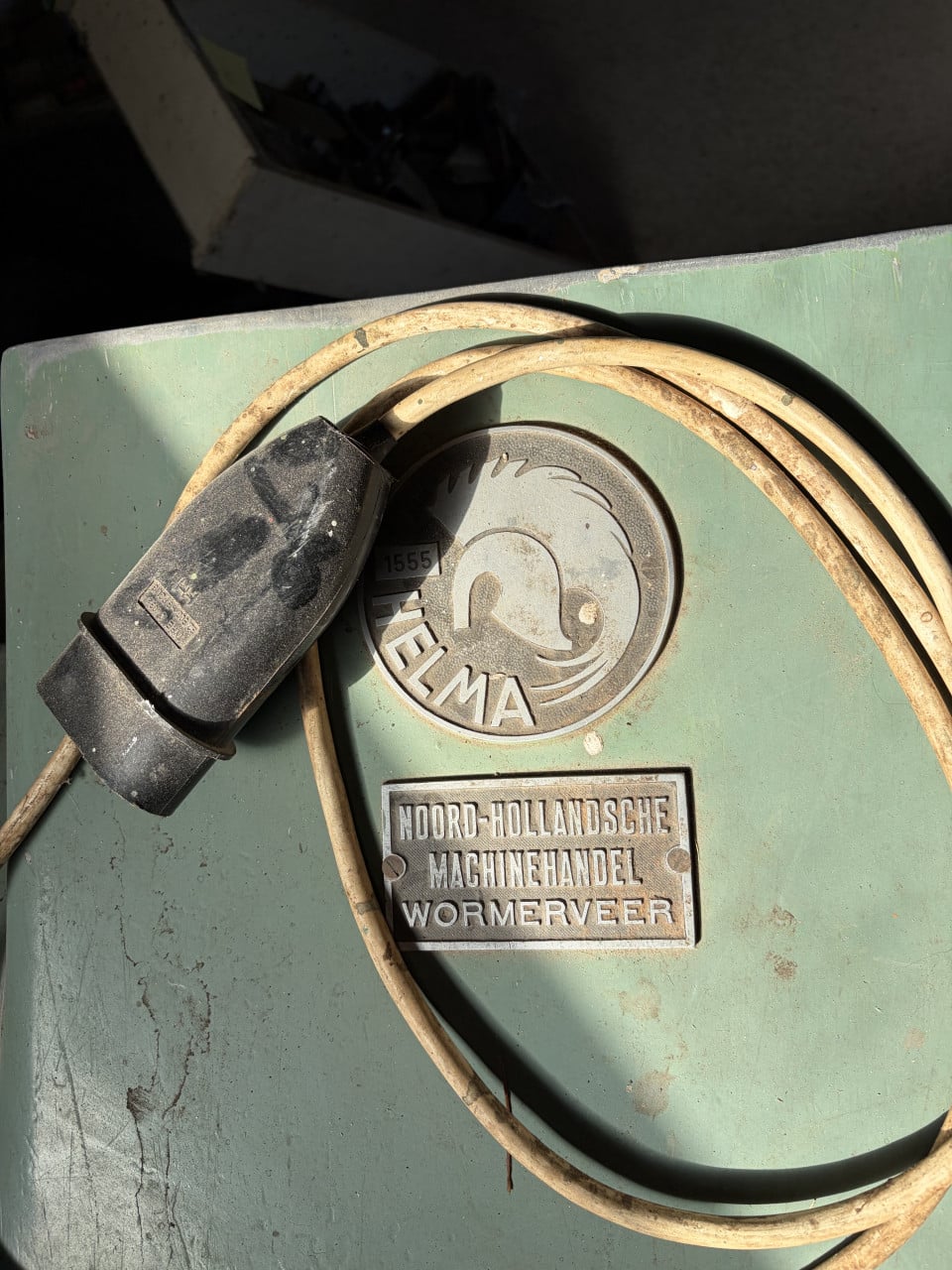 Vandiktebank, oud en degelijk!