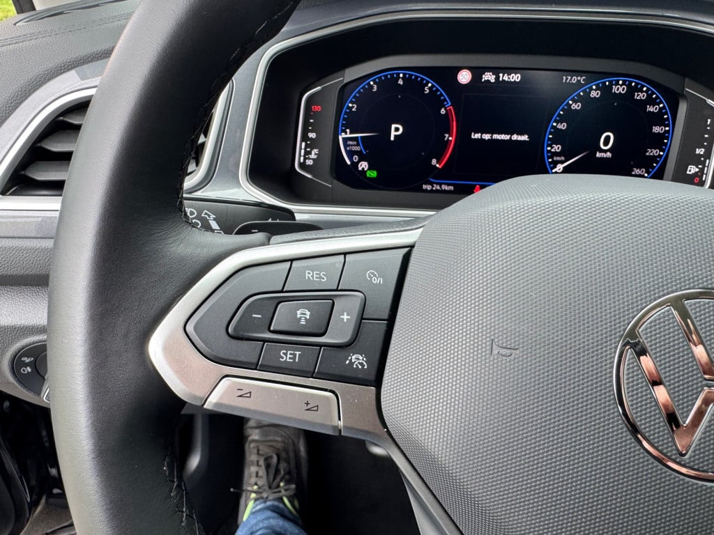 Volkswagen T-roc 1.5 tsi style edition dsg / carplay , elektische achterkle