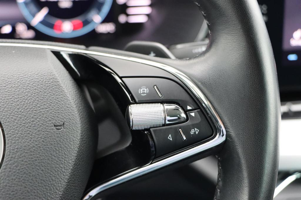 Skoda Octavia combi 1.4 tsi iv style 204pk dsg6