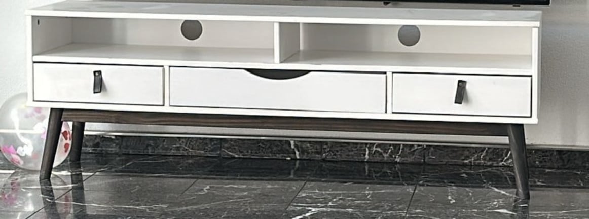 Tv kast 1.40x48 cm