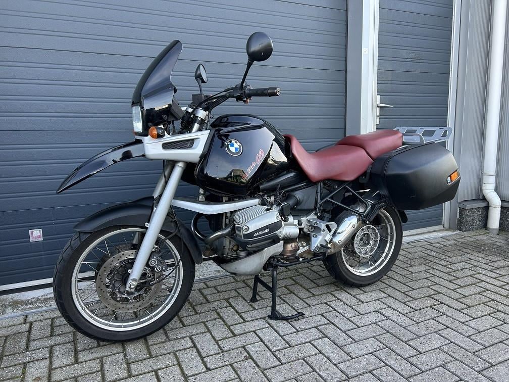 BMW R850GS uit 1999 met slechts 61dkm, kofferset, rijklaar €3250,-