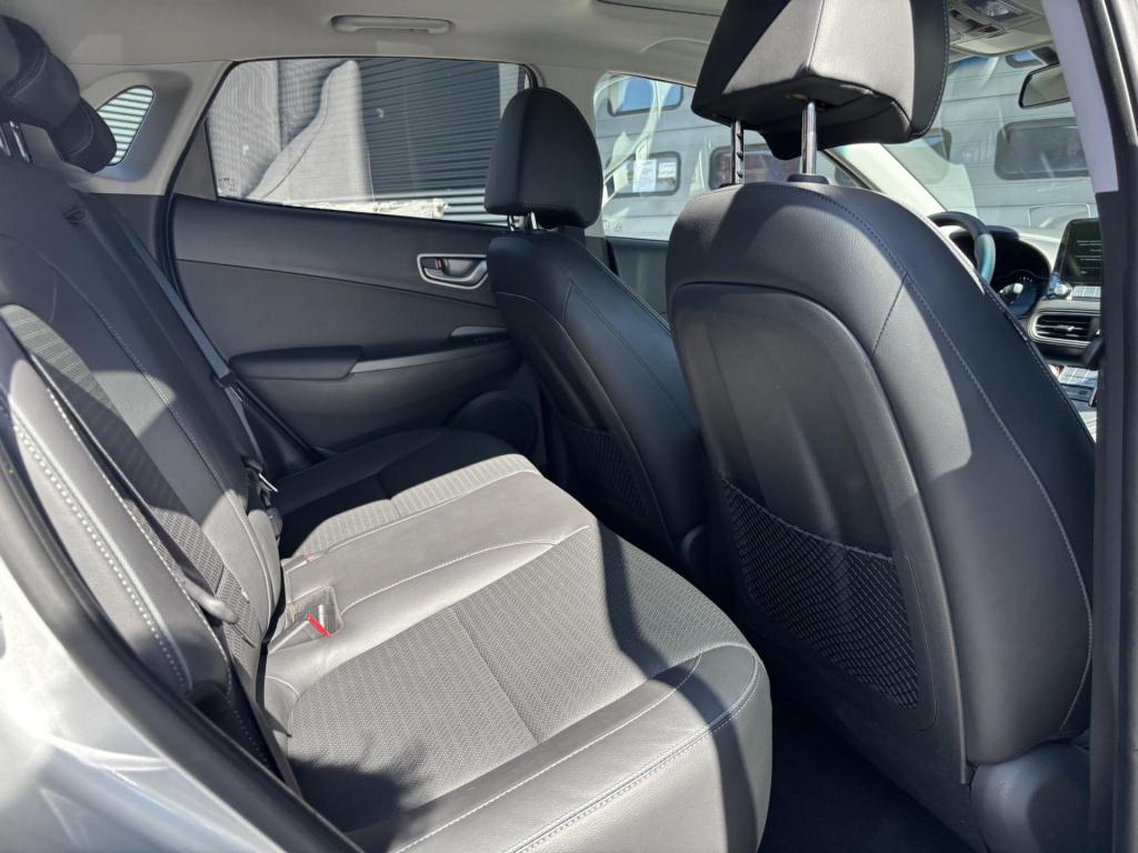 Hyundai Kona ev limited 64 kwh