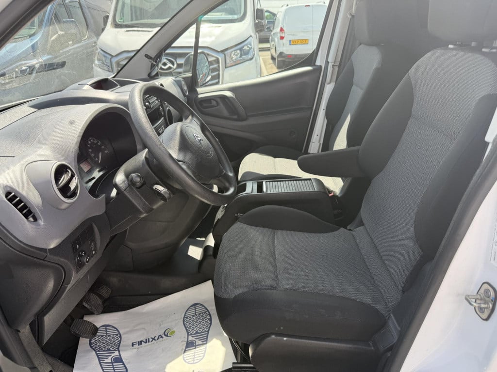 Citroen Berlingo 1.6 bluehdi 75 club | cruise control | trekhaak | a/c