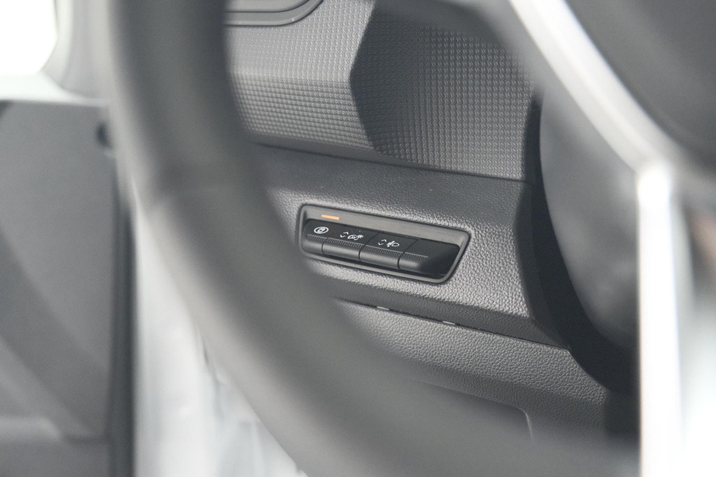 Renault Trafic 2.0 blue dci 130 t30 l2h1 advance | camera | apple carplay |