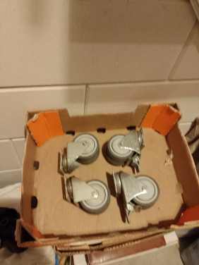Materiaal zwenkwielen 4