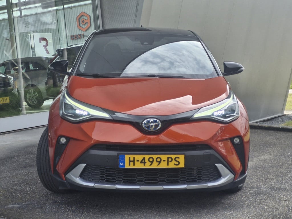 Toyota C-hr 2.0 hybrid launch edition