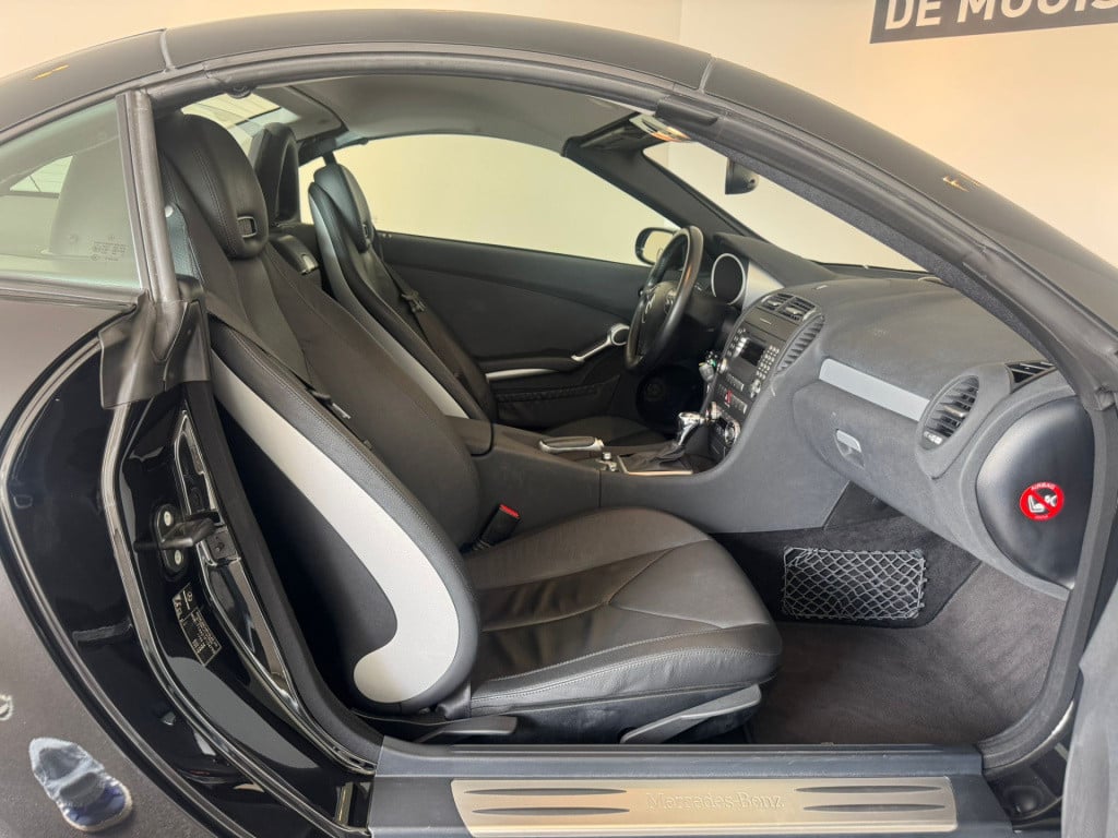 Mercedes-Benz SLK 200 k.