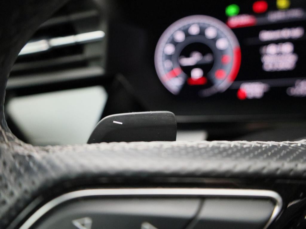 Audi A3 sportback 35 tfsi s edition | automaat | stoelverwarming | panorama