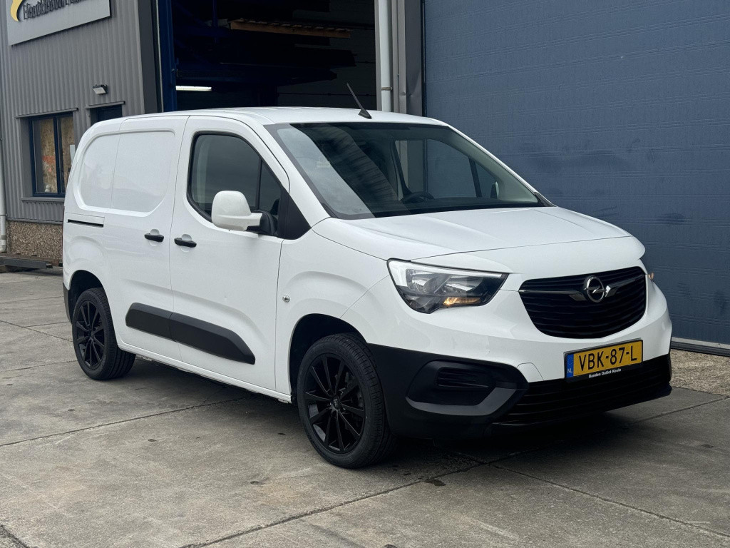 Opel Combo 1.5d l1h1 edition airco / cruise controle / euro 6