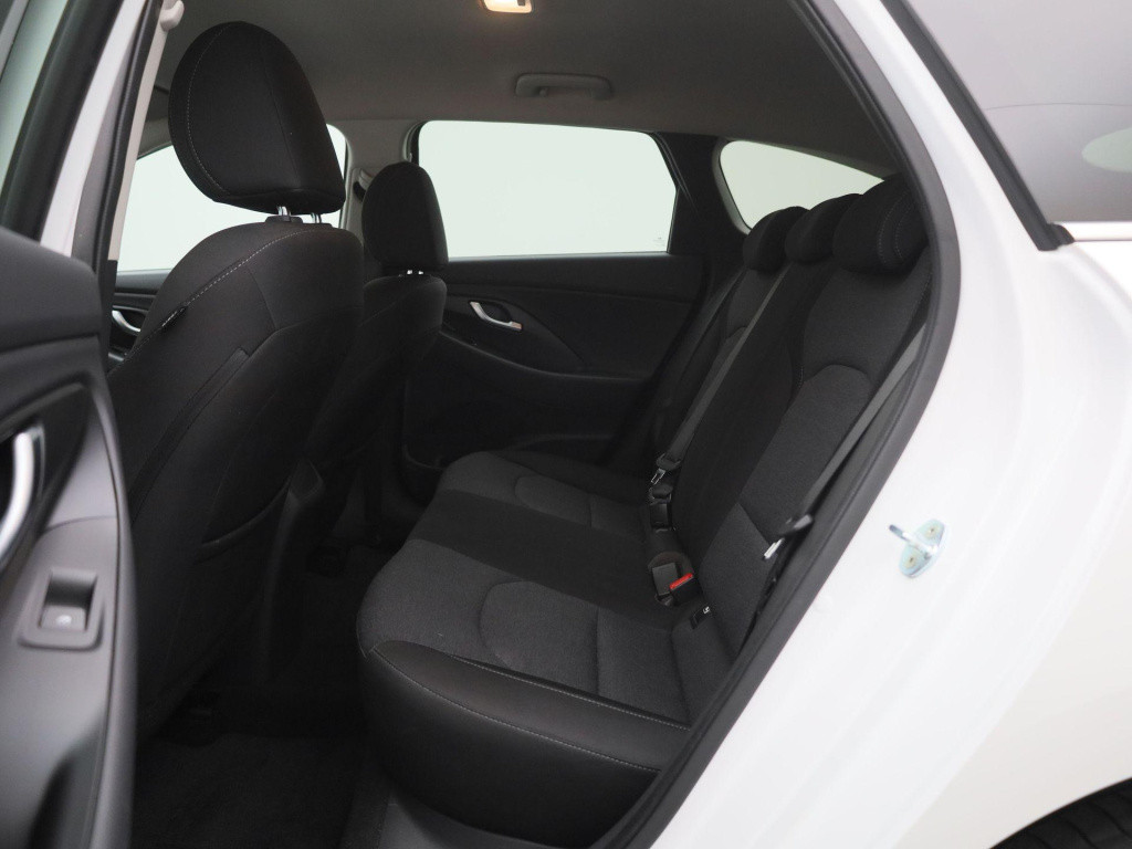 Hyundai I 30 wagon 1.5 t-gdi techno | navigatie | apple carplay / android a