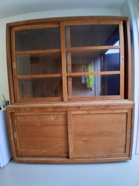 Teakhouten buffetkast