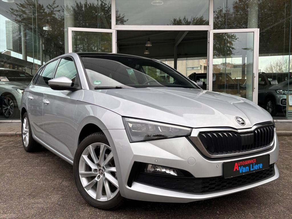 Skoda Scala 1.0 tsi 110pk sport business| carplay|panodak|17"lm| rijklaarpr