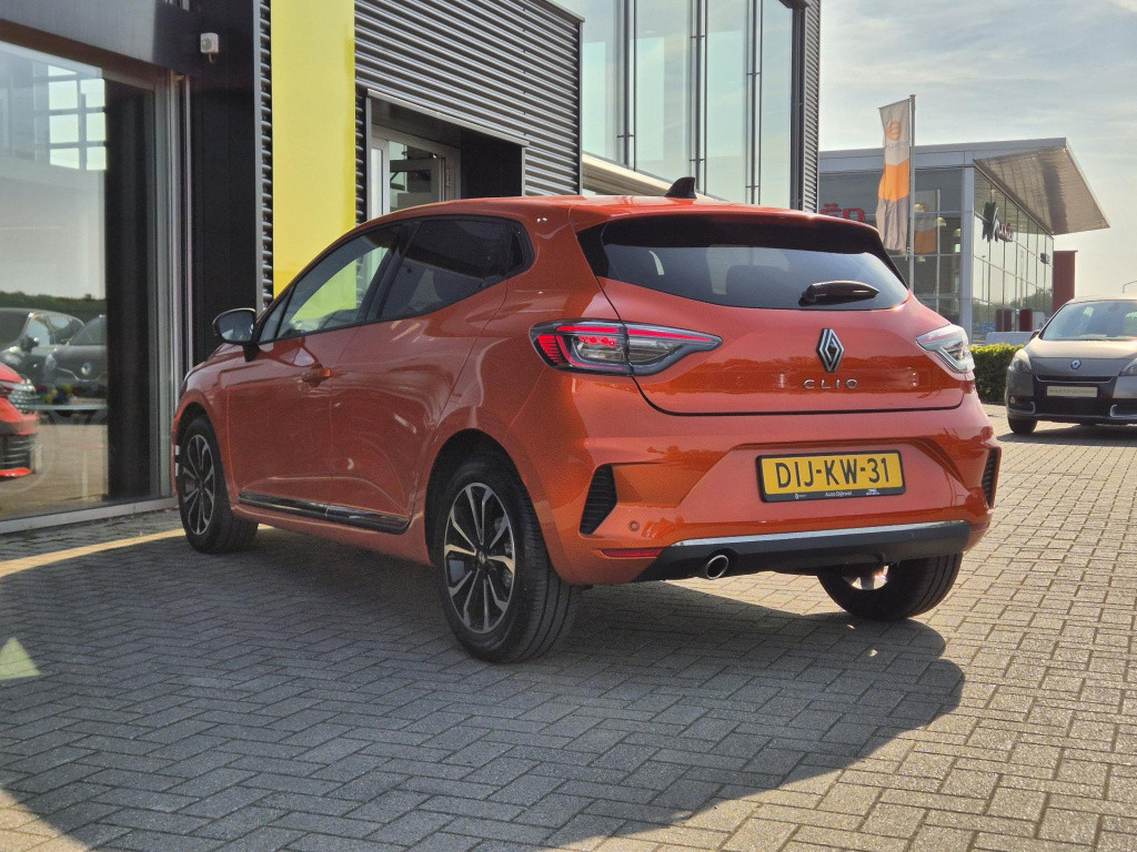 Renault Clio 1.0 tce 90 gpf techno camera, stoel- en stuurverwarming, navig