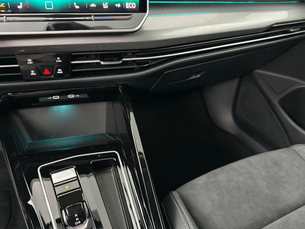 Volkswagen Golf style edition 1.5 ehybrid 150 kw / 204 pk hatchbac