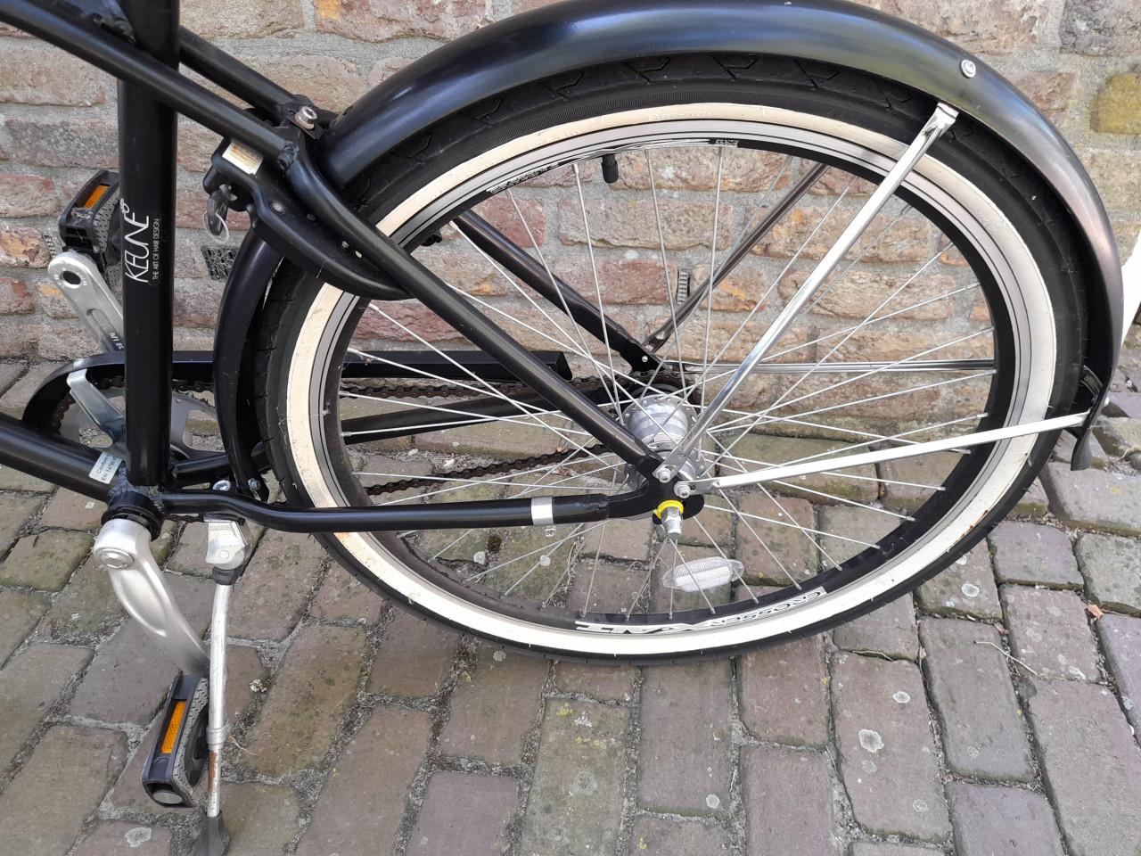 Beach cruizer  met 3 versnellingen (in goede nette staat )