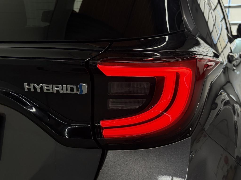 Toyota Yaris 1.5 hybrid dynamic