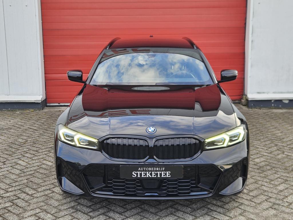 BMW 3-serie touring 330e m-sport | facelift | acc | camera | rijklaar inclu