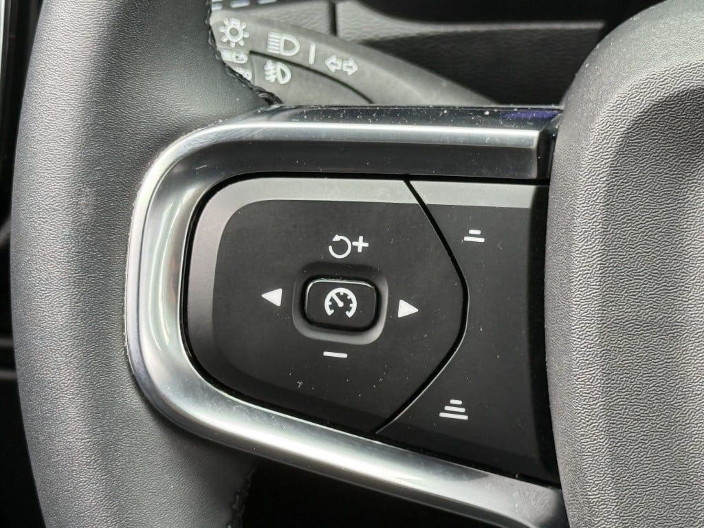 Volvo XC40 recharge twin plus 409pk 1e eigenaar