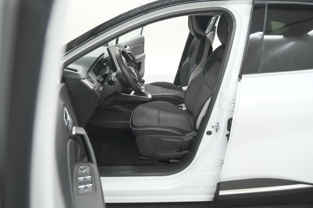 Renault Captur tce 130 intens | trekhaak | camera | parkeersensoren