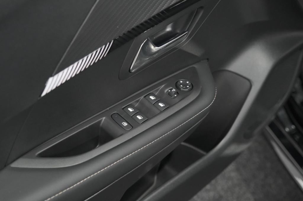 Peugeot 208 puretech 100 allure | 360 camera | adaptieve cruise control | d