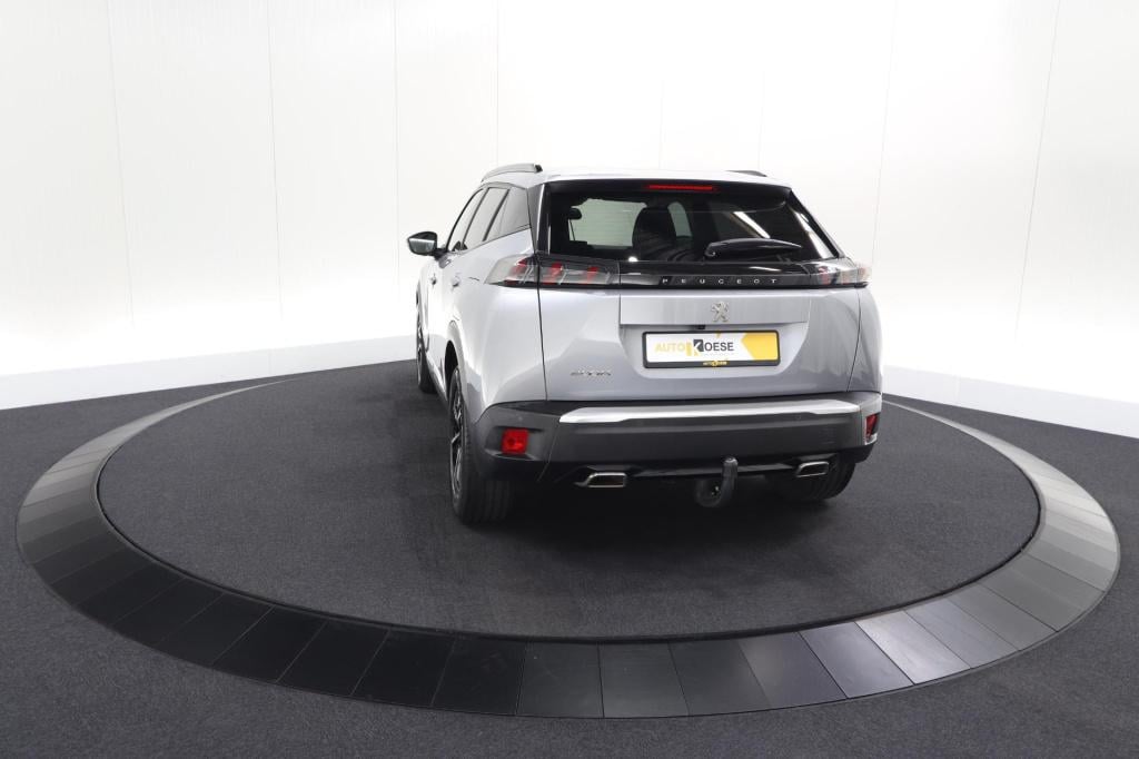 Peugeot 2008 puretech 130 pk allure pack | trekhaak | camera | adaptieve cr