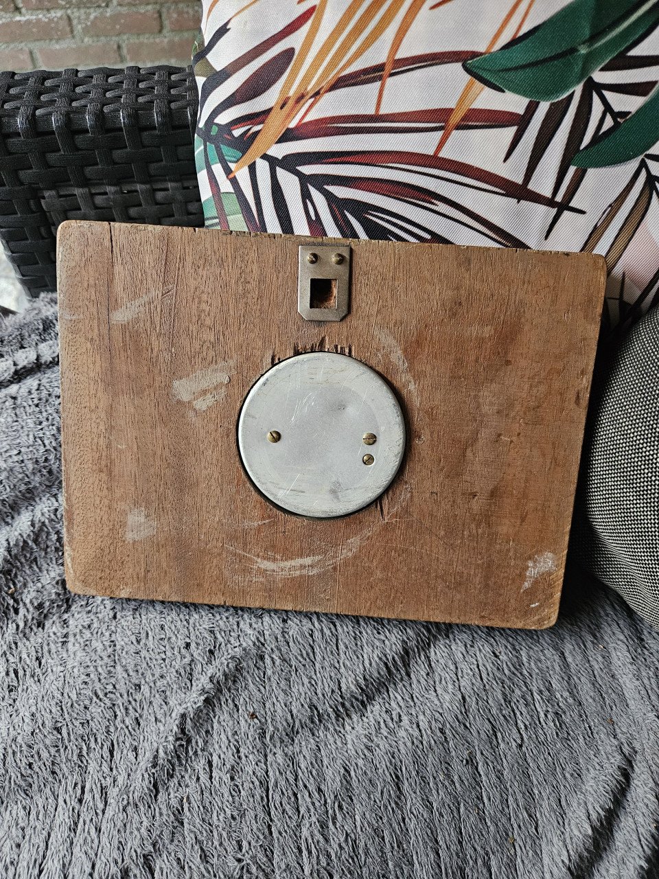 Mooi werkend antiek Barigo Barometer op originele houten plank....