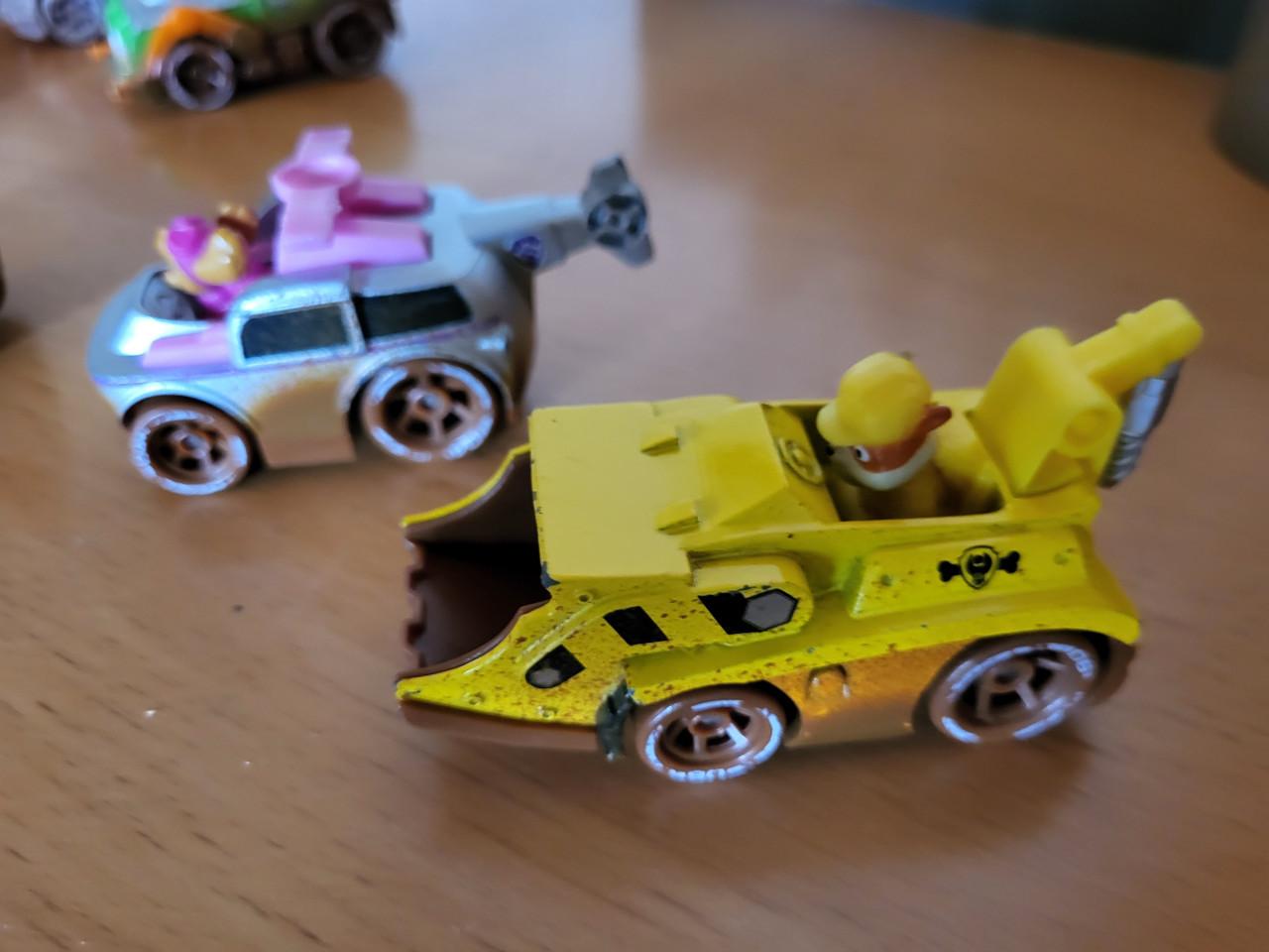 6x auto,s paw patrol