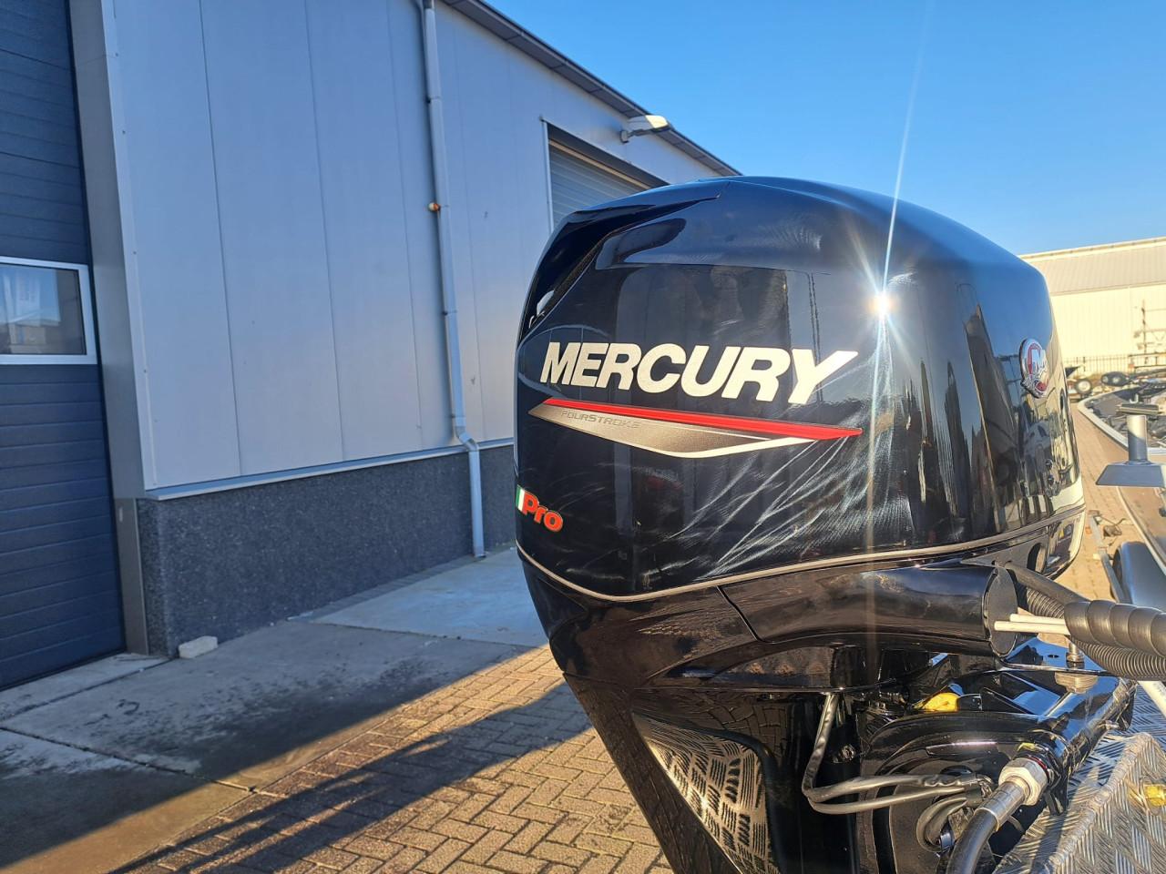 Profiteer nu!! Gratis montage van uw buitenboordmotor.