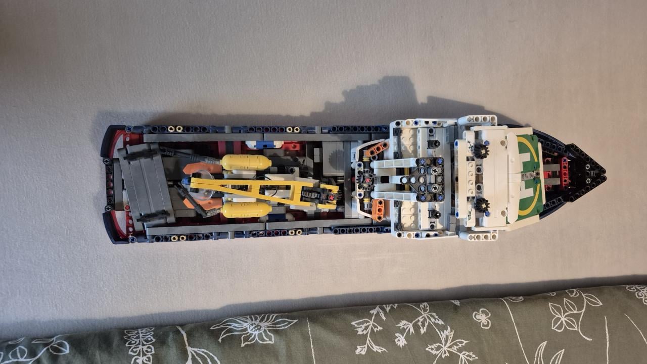 Ocean Explorer 42064