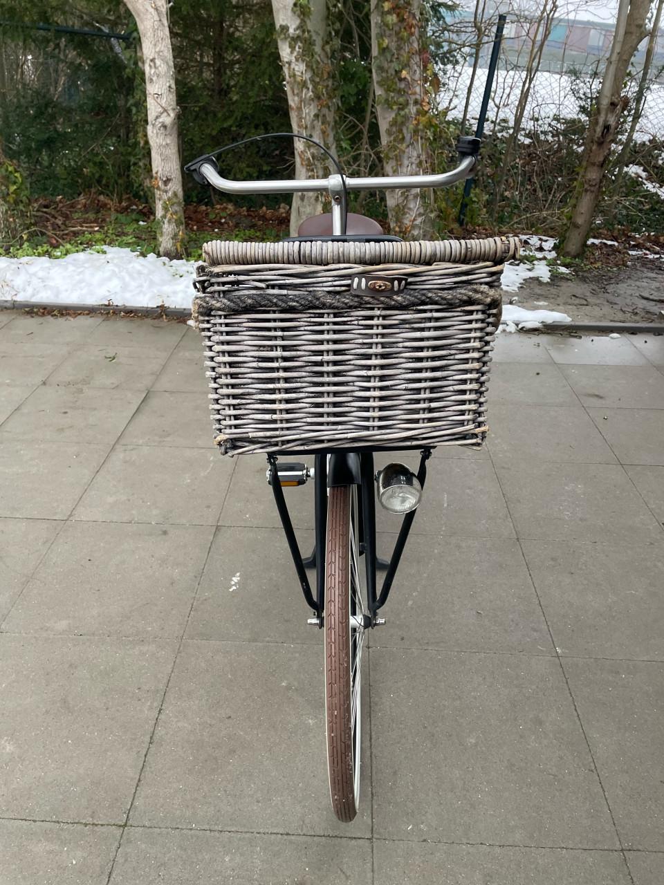 Dames/ transportfiets.