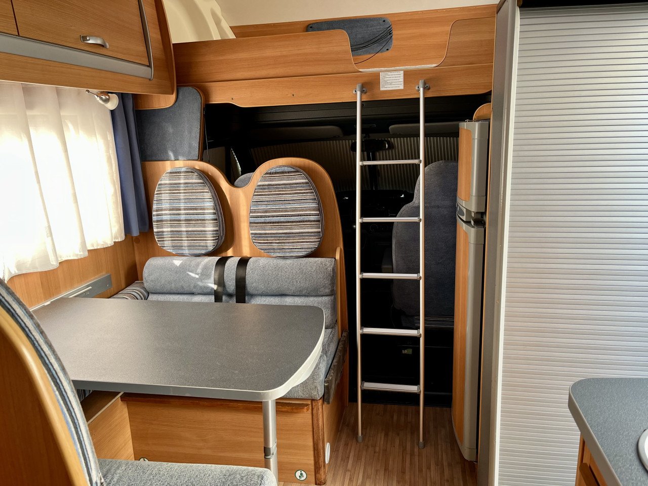 Camper Ford Benimar sport 310  2009 voor de aantrekkelijke prijs van