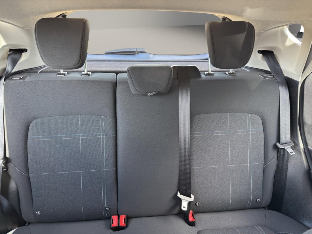 Ford Fiesta 1.1 trend 5drs airco | 75pk |stuur en stoelverwarming | apple /