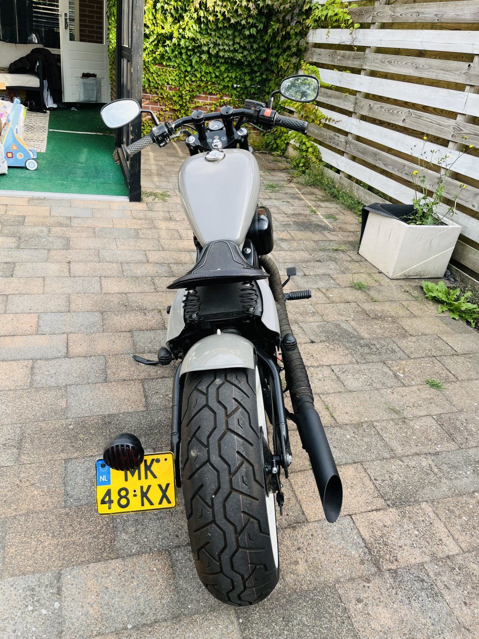 Honda VT600 bobber