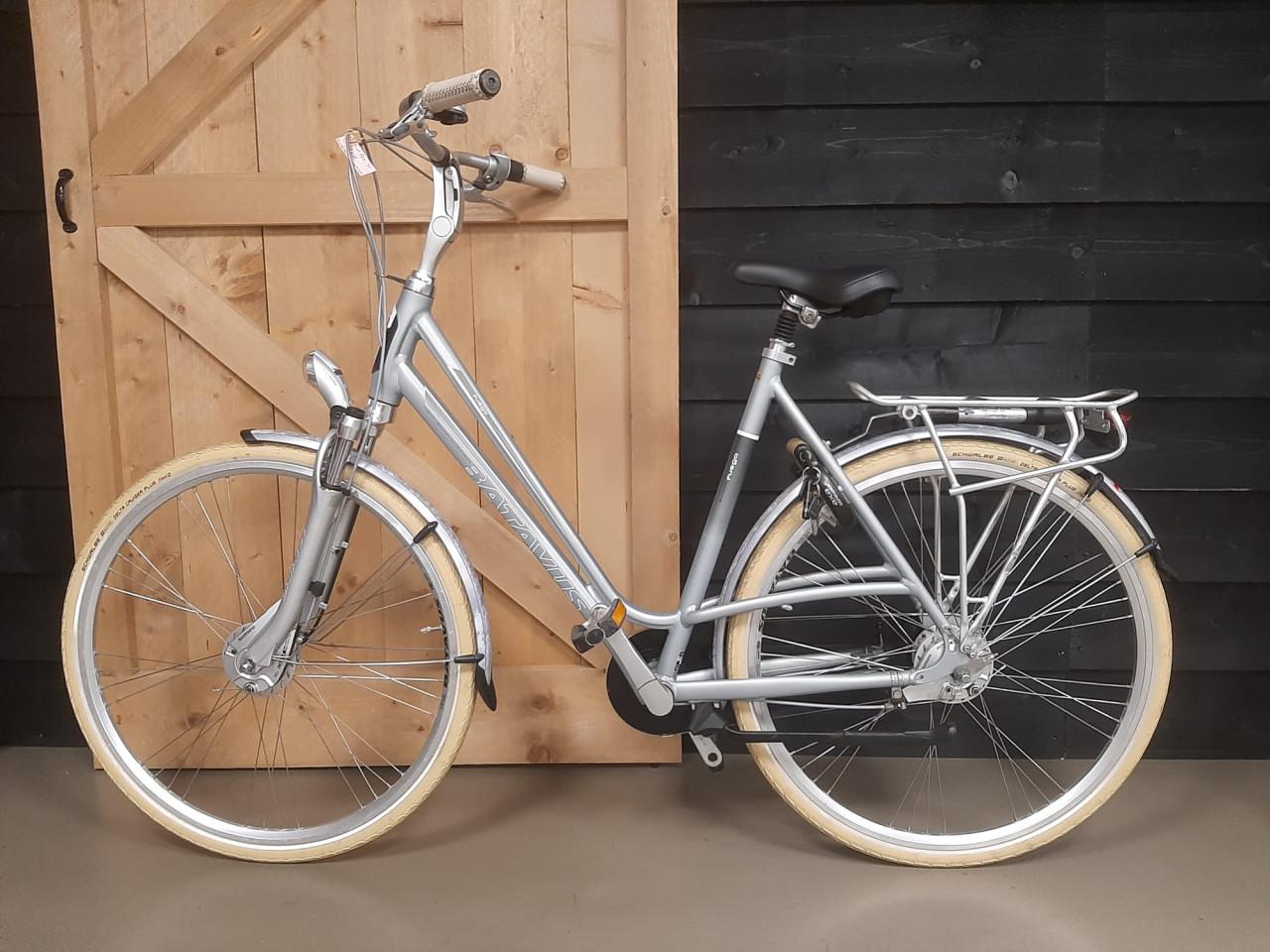 Nette Batavus Fuego met 7 versnellingen