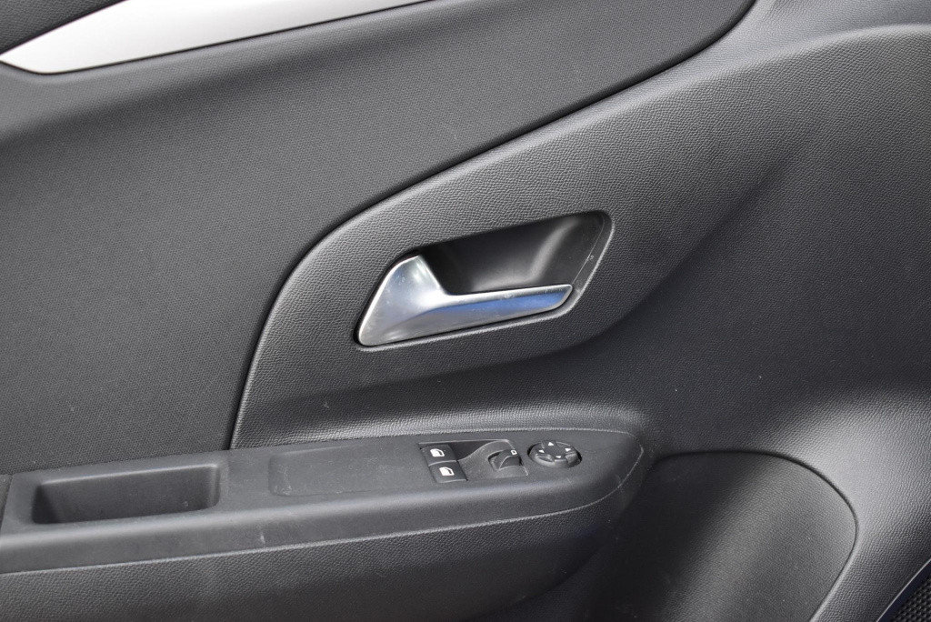 Opel Corsa 1.2 edition 75pk | airco | parkeersensoren | lichtmetalen velgen