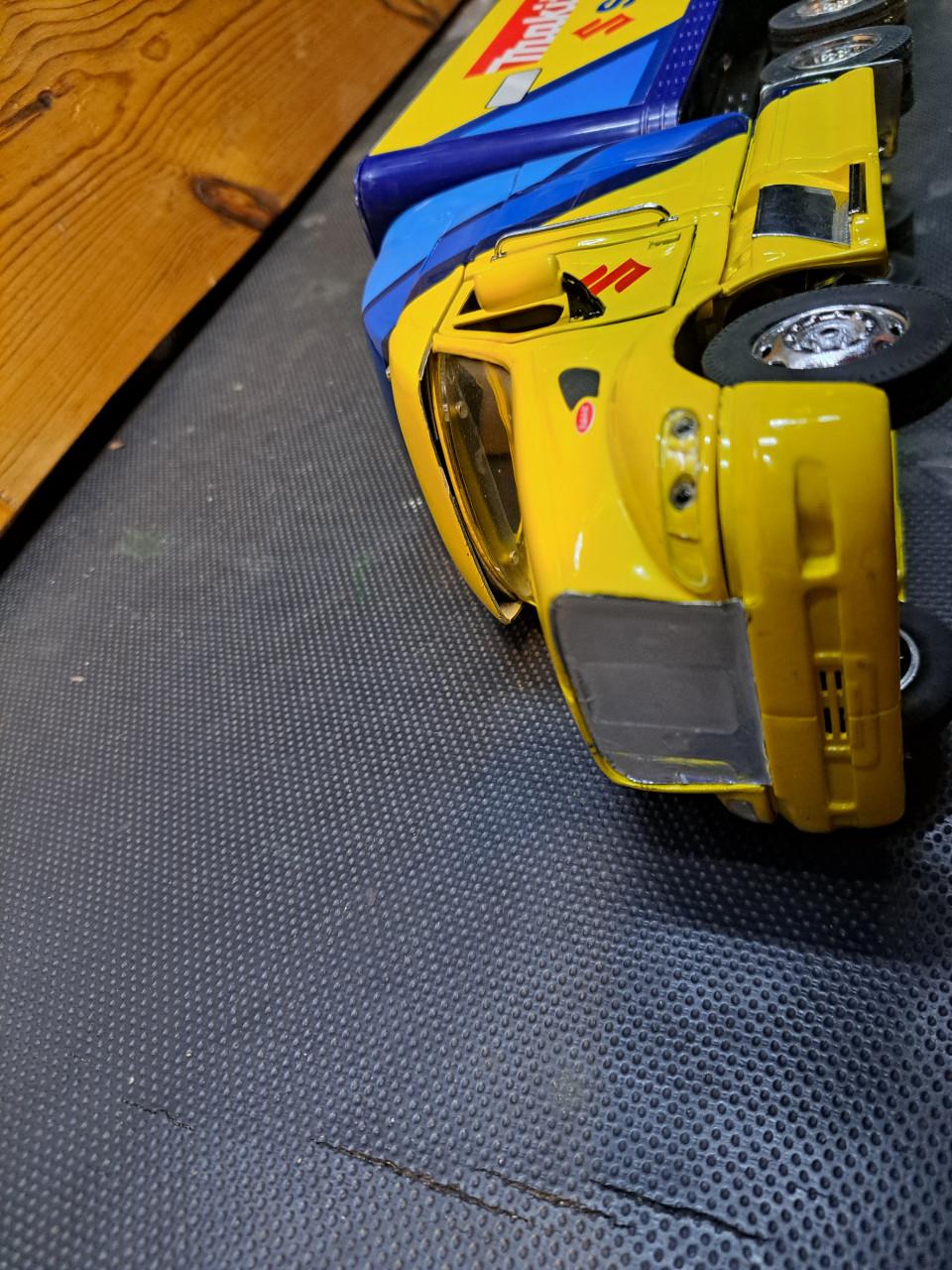 Suzuki cross , truck Ricky Carmichael