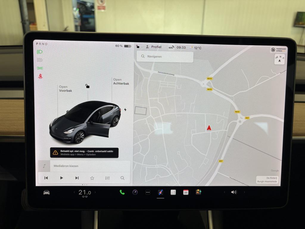 Tesla Model 3 standard rwd plus 60 kwh | autopilot | 19'' lmv | camera